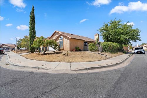 37513 Rosewood, Palmdale, CA, 93550 | Card Image