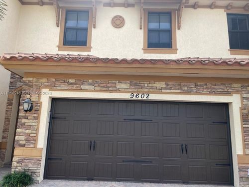 9602-9602 Town Parc Cir S, Parkland, FL, 33076-3815 | Card Image