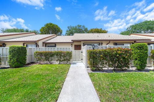 apt-e-1022 Green Pine Blvd, West Palm Beach, FL, 33409-7028 | Card Image