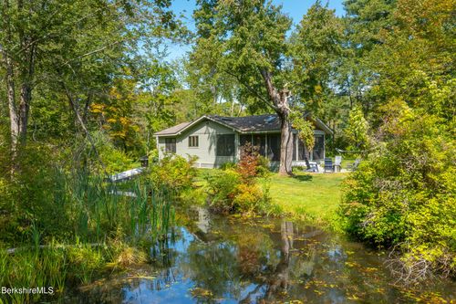 10 Phelps Rd, Monterey, MA, 01245 | Card Image