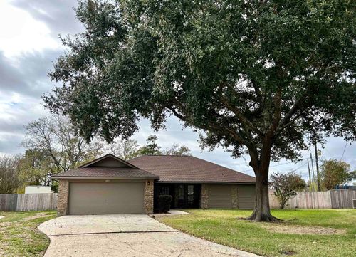 4895 Taft St, Beaumont, TX, 77706-7452 | Card Image