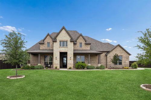 8221 Palmer Ln, Waxahachie, TX, 75167-1246 | Card Image