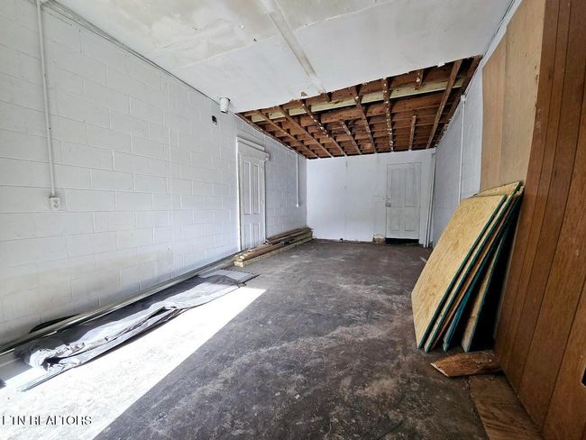 1204 Nashville Hwy, Home with 0 bedrooms, 0 bathrooms and null parking in Lancing TN | Image 18