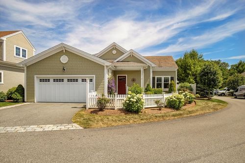 21 Saltwater Cir, Mashpee, MA, 02649-5062 | Card Image