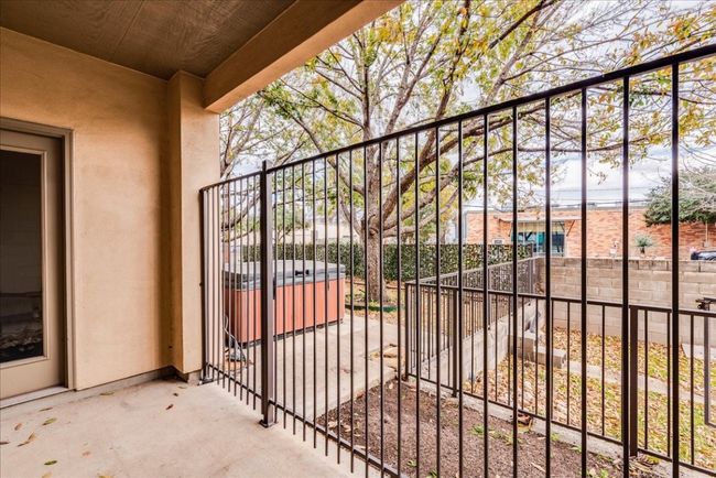 Covered Back patio. | Image 20