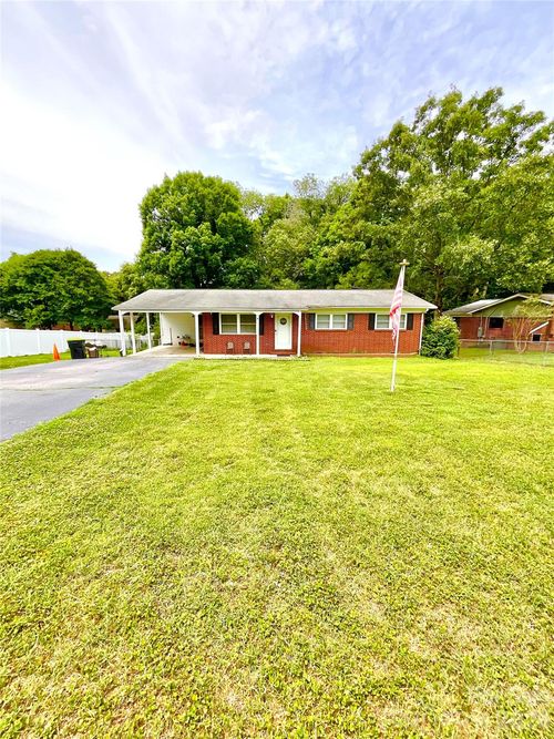 613 Shue Rd, China Grove, NC, 28023-8452 | Card Image