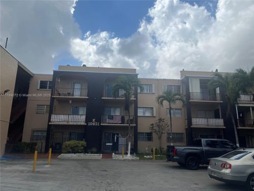 apt-k304-10851 Sw 2nd St, Miami, FL, 33174-1489 | Card Image