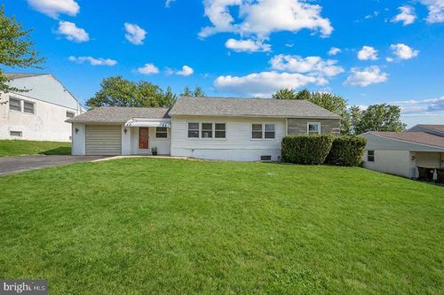 110 Monroe Rd, King Of Prussia, PA, 19406-2410 | Card Image