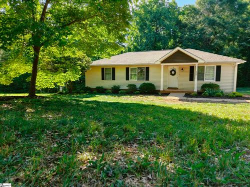 325 Brewton Road, spartanburg, SC, 29301 | Card Image