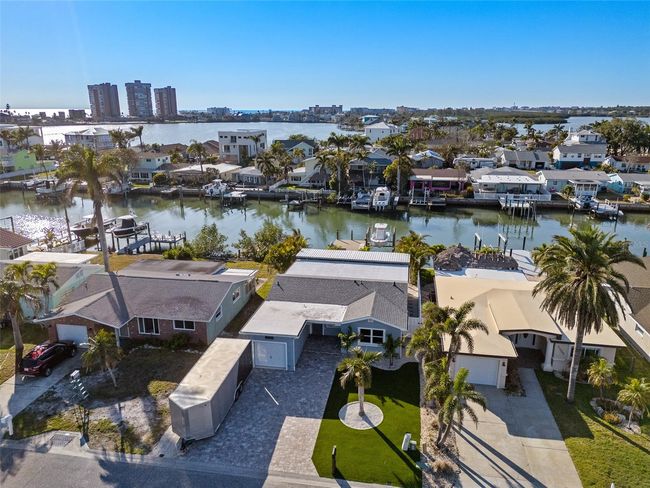 17730 Long Point Dr, House other with 3 bedrooms, 2 bathrooms and null parking in REDINGTON SHORES FL | Image 56