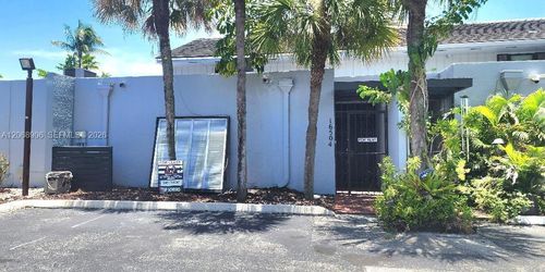16504-16504 Bridge End Rd, Miami Lakes, FL, 33014-6078 | Card Image