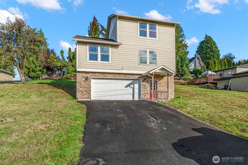 1301 Sunrise St, Kelso, WA, 98626-5617 | Card Image