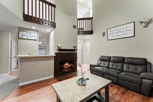 8803 Cold Lake Dr, Houston, TX, 77088-8049 | Card Image