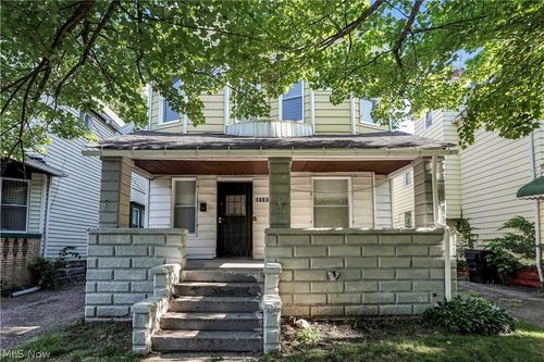 10835 Hampden Ave, Cleveland, OH, 44108-3634 | Card Image