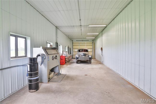 Paint Garage Bay | Image 24