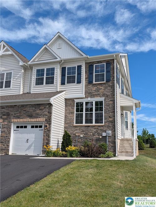 10-625 Fountain View Circle, Upper Macungie Twp, PA, 18104 | Card Image