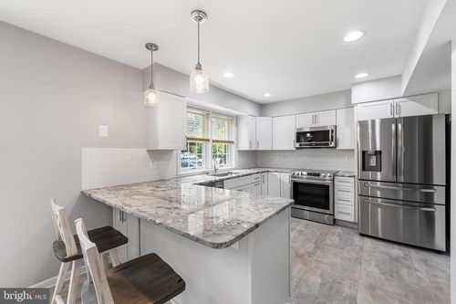34 Tullycross Ct, LUTHERVILLE TIMONIUM, MD, 21093-1940 | Card Image