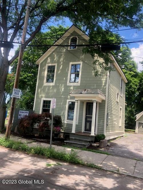 28 North St, Schenectady, NY, 12305-1310 | Card Image