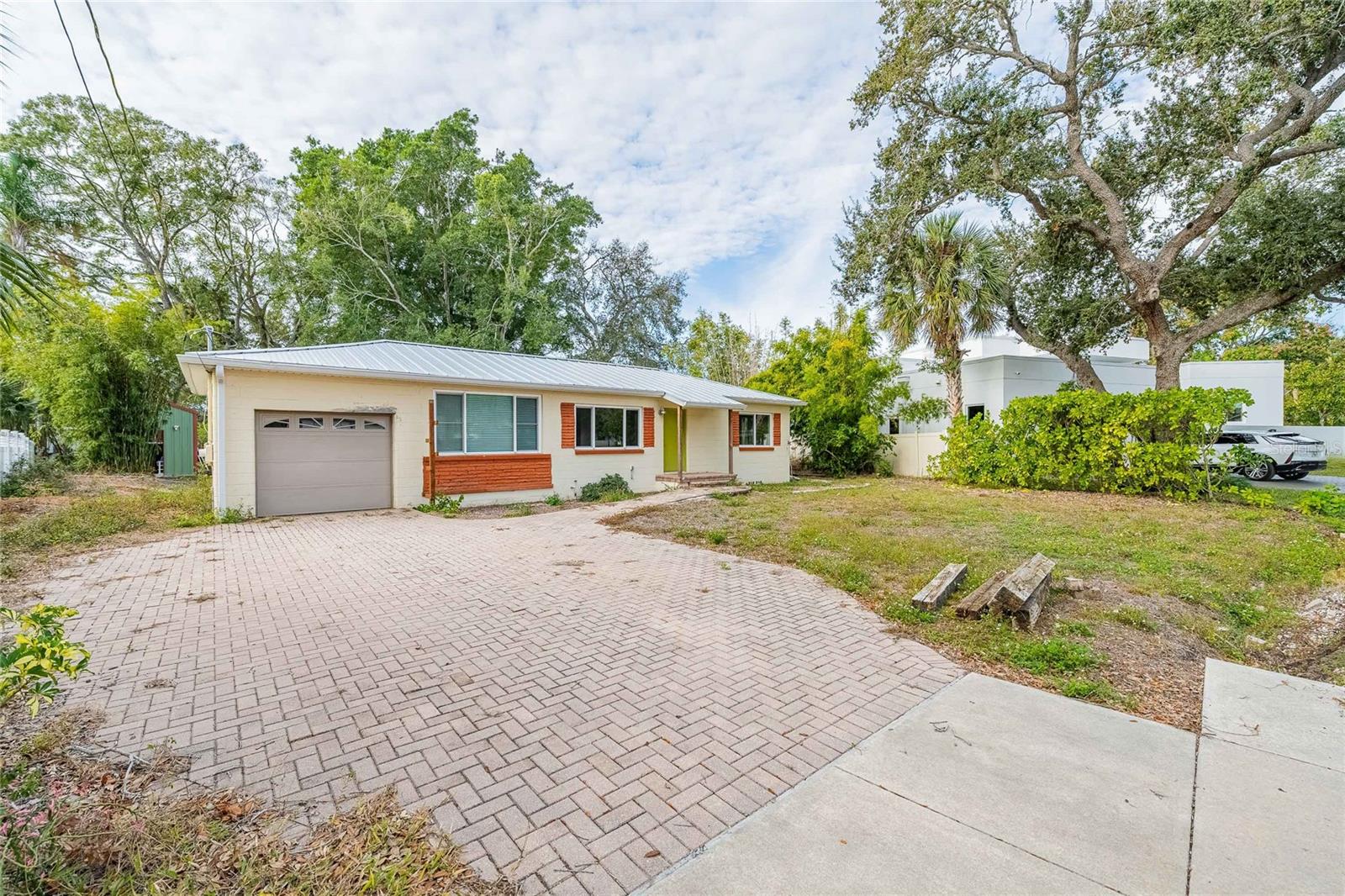 Residential in TAMPA