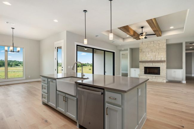 103 Buck Rabbit Rd, House other with 4 bedrooms, 3 bathrooms and null parking in Briggs TX | Image 9