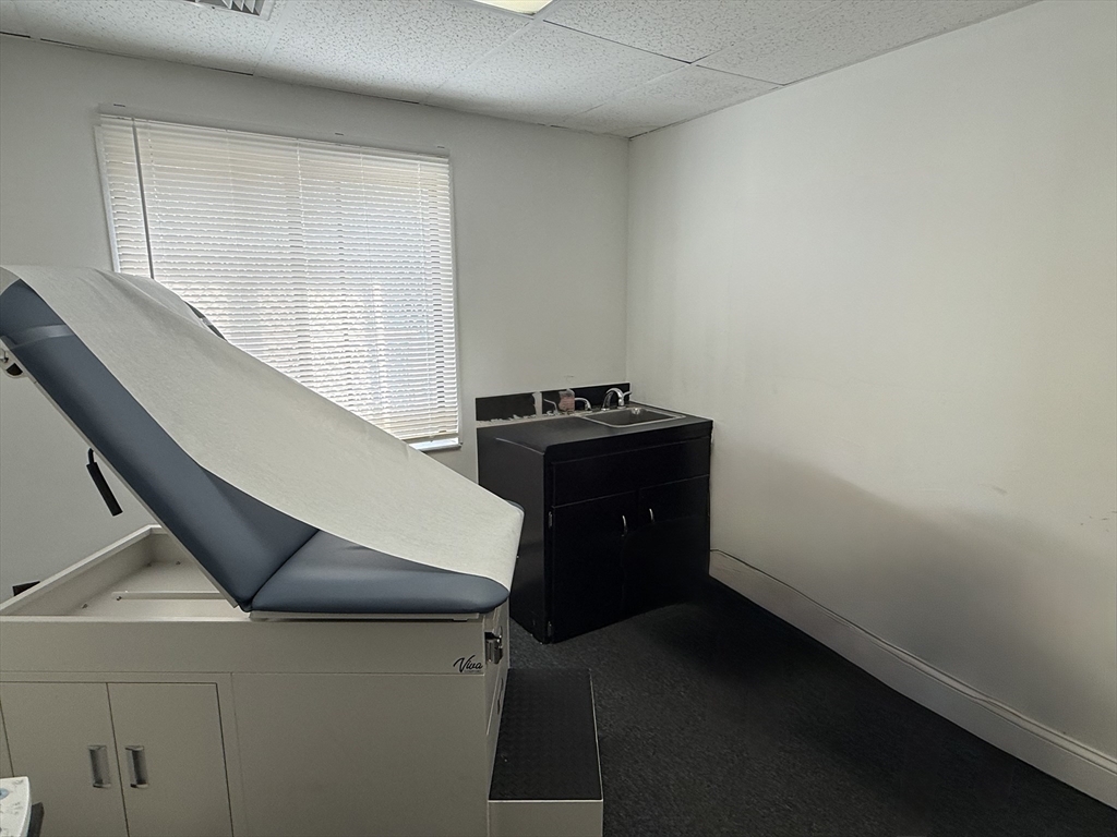 Commercial Lease in Burlington 5