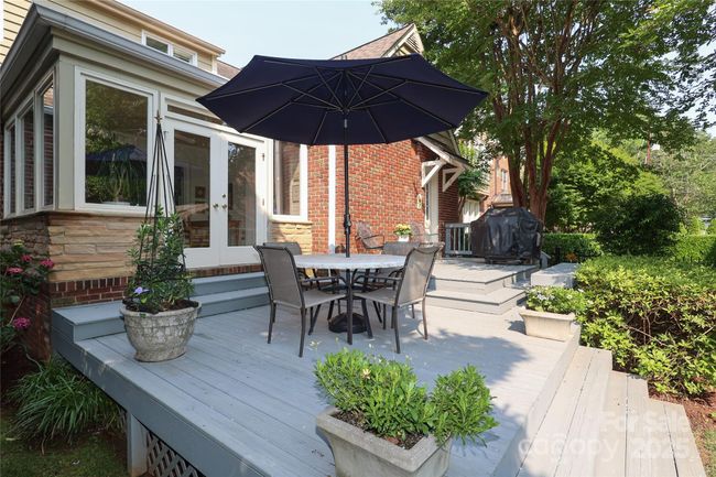 1021 Isleworth Ave, House other with 4 bedrooms, 4 bathrooms and null parking in Charlotte NC | Image 36