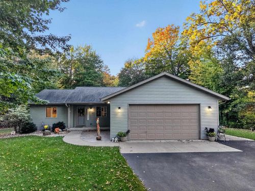 W8296 Royal Oaks Drive, WAUTOMA, WI, 54982 | Card Image