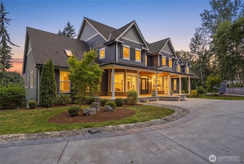 17310 107th Ave Se, Snohomish, WA, 98296-8101 | Card Image