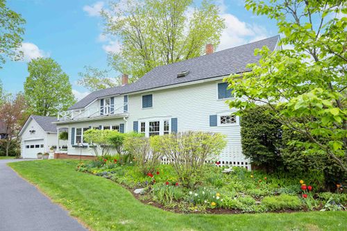 179 Mount Pleasant Street, St. Johnsbury, VT, 05819 | Card Image