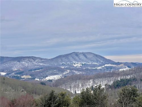 170 Denise Dr, West Jefferson, NC, 28694-7486 | Card Image