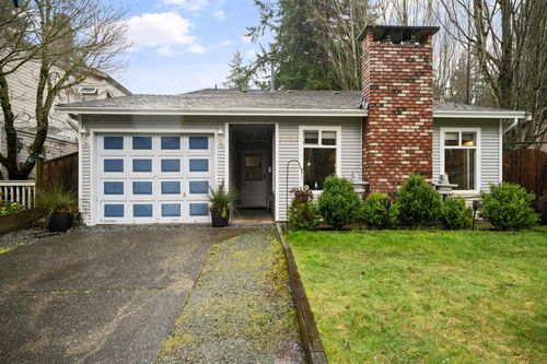 6632 Baker Rd, Delta, BC, V4E2T9 | Card Image