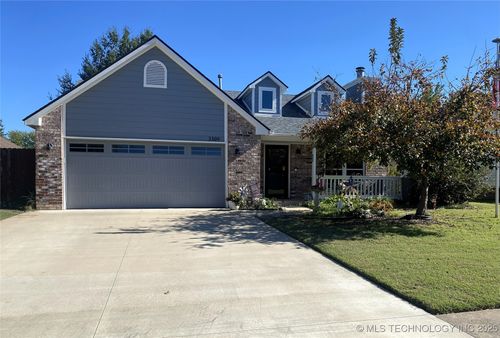 3309 7th St, Broken Arrow, OK, 74012-8202 | Card Image