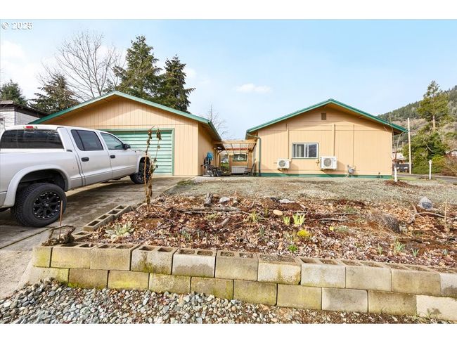 744 Ne Craig St, House other with 4 bedrooms, 3 bathrooms and 2 parking in Myrtle Creek OR | Image 27