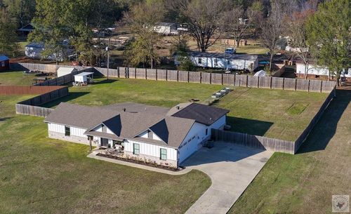 290 Bunker Hill Rd, Hooks, TX, 75561-7054 | Card Image