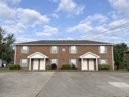 2-371 Peabody Dr, Clarksville, TN, 37042-8330 | Card Image