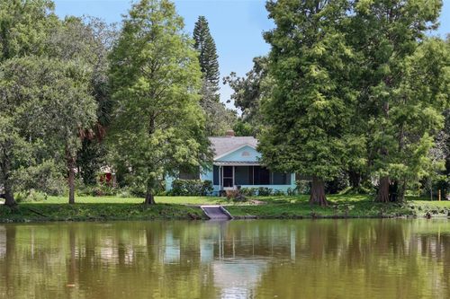 5803 Roberta Cir, TAMPA, FL, 33604-6847 | Card Image
