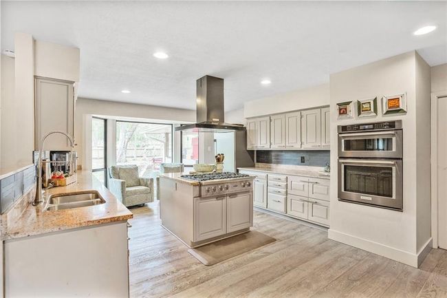 8 Oaklawn Dr, House other with 4 bedrooms, 3 bathrooms and null parking in Covington LA | Image 5