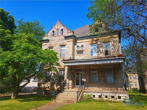 2916 Lagrange Street, Toledo, OH, 43608 | Card Image