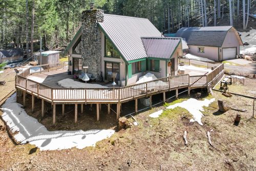 20 Sunshine Ln, Mad River, CA, 95552-9323 | Card Image