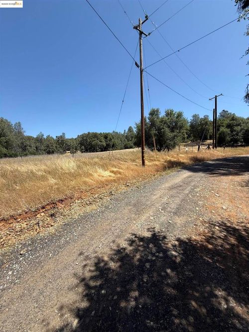5306 Greeley Hill Rd, Coulterville, CA, 95311-9565 | Card Image