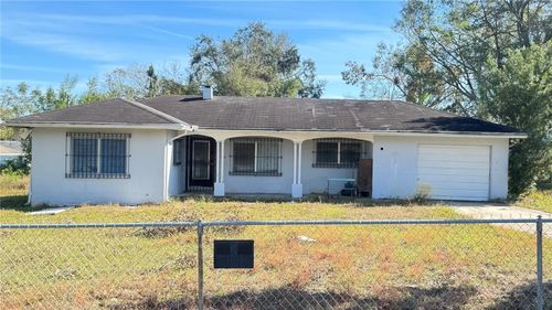 8701 N Temple Avenue, TAMPA, FL, 33617 | Card Image