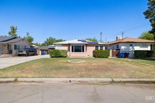 1805 Morgan Ln, Bakersfield, CA, 93306-3356 | Card Image