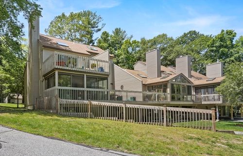85-85 Parkhurst Dr, Westford, MA, 01886-3031 | Card Image