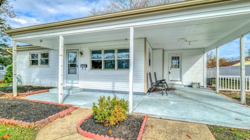 1009 Massachusetts Ave, SOMERS POINT, NJ, 08244-1505 | Card Image