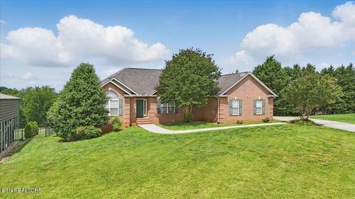 115 Alex Way, Maryville, TN, 37801-2945 | Card Image