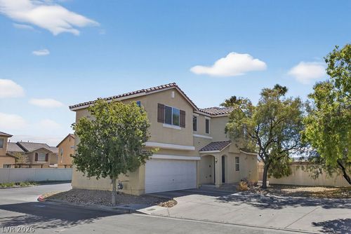 8349 Wildwood Glen Dr, Las Vegas, NV, 89131-8183 | Card Image