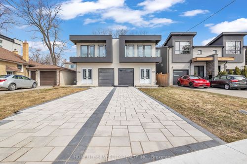 25A Pine Ave N, Mississauga, ON, L5H2P9 | Card Image