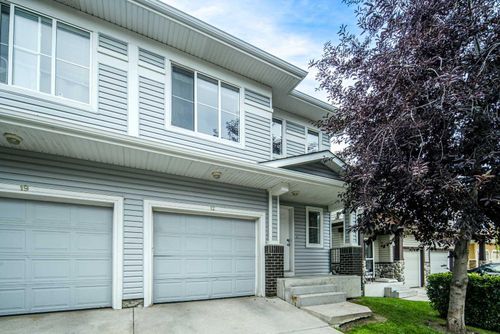17 Hidden Creek Rise Nw, Calgary, AB, T3A6L3 | Card Image
