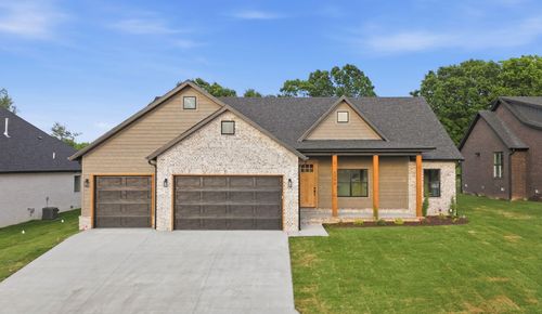 5300 N Seacrest Dr, Ozark, MO, 65721 | Card Image