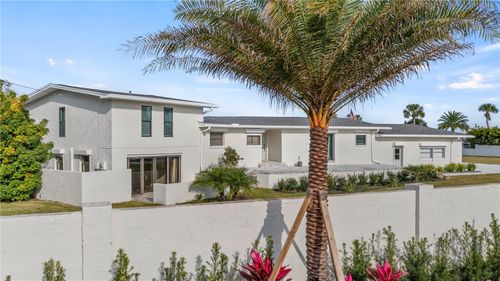 102 East Cir, New Smyrna Beach, FL, 32169-5236 | Card Image